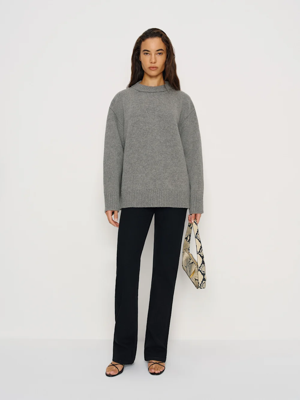 1318529.1.MID_GREY