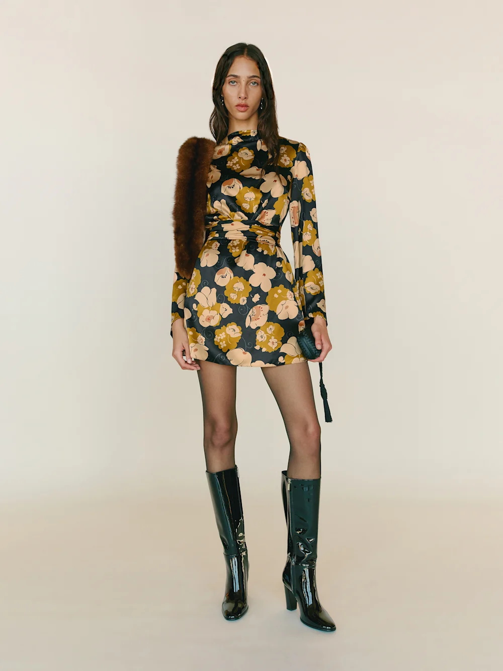 1319241.1.BLACK_PATENT
