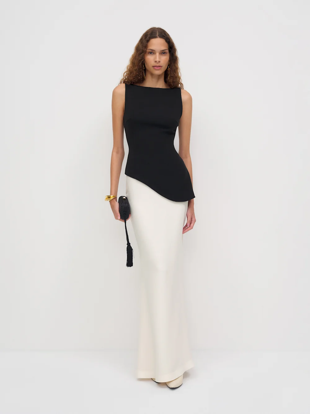 1319410.1.BLACK_AND_IVORY