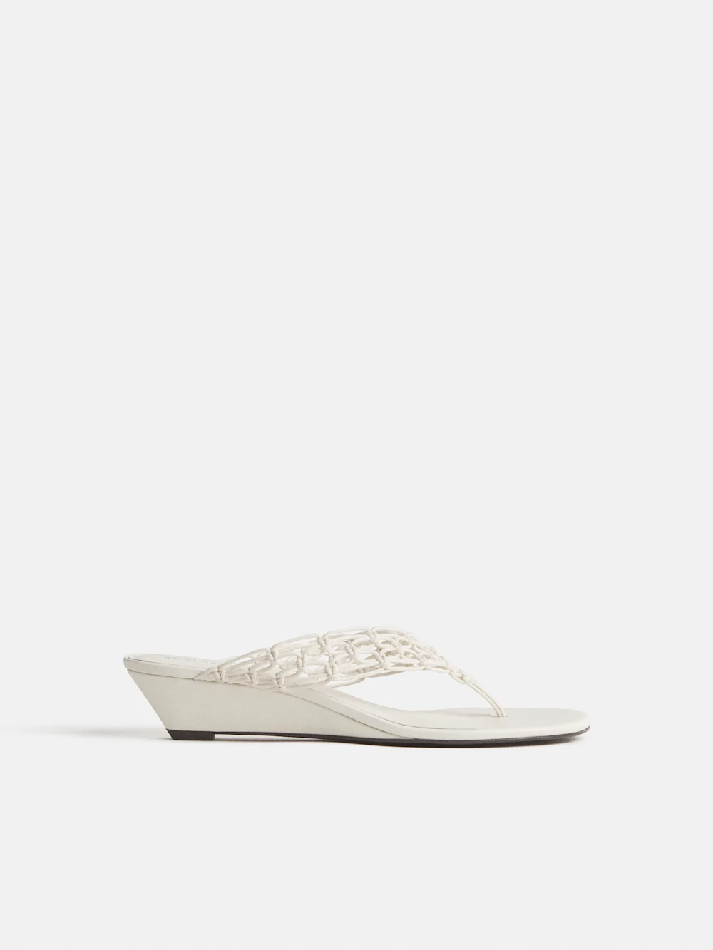 1319599.1.WHITE_COTTON_LEATHER