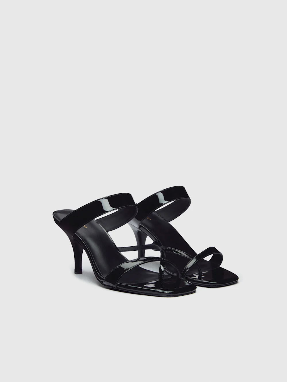 1319685.1.BLACK_PATENT